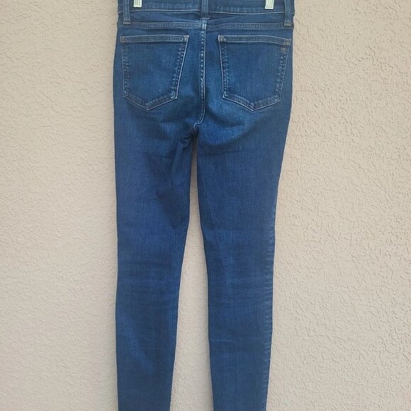 Madewell Women’s 8" High Rise Skinny Crop Jeans Size 25 Medium Wash Distressed - Picture 7 of 8